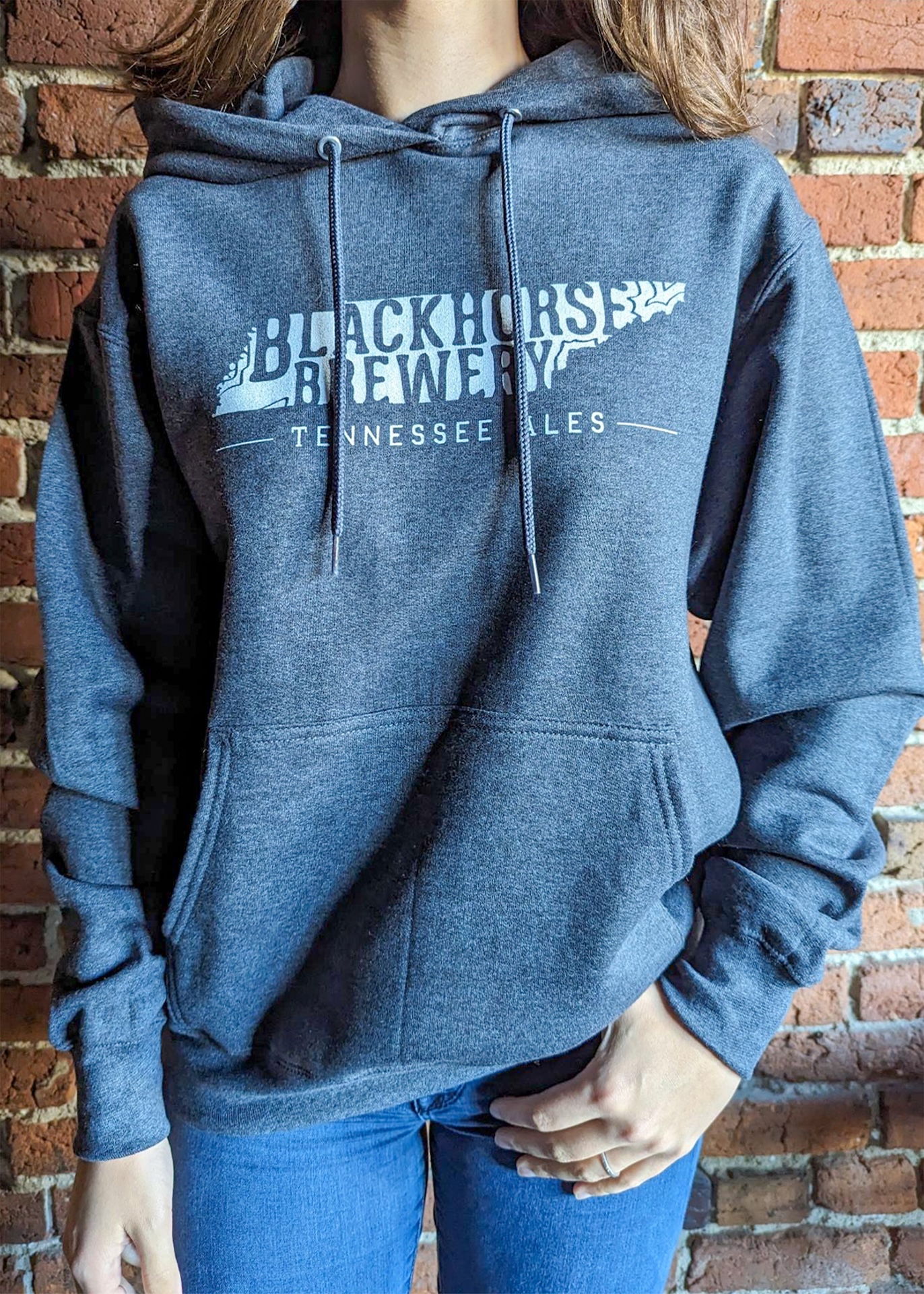 pullover-hoodie-women